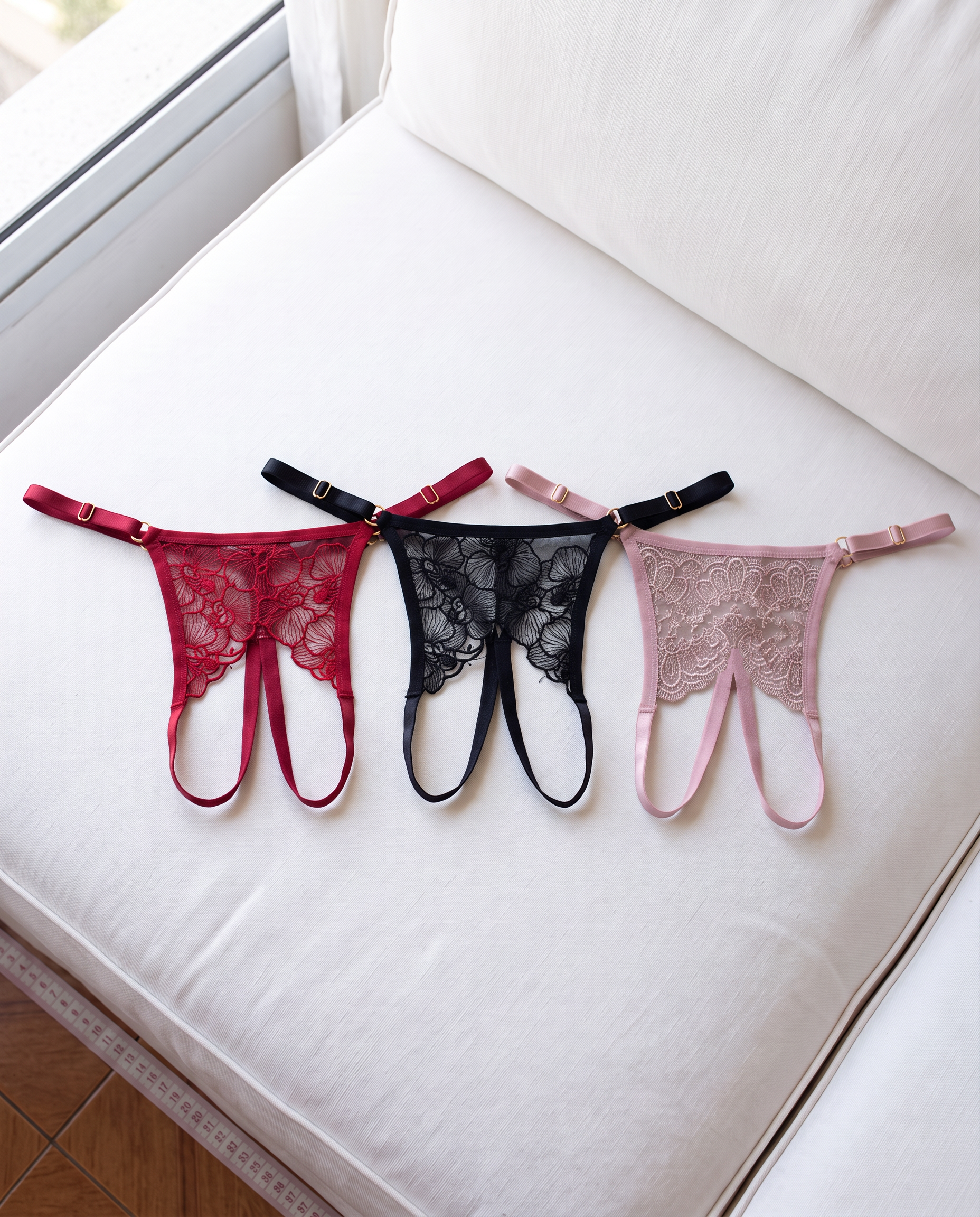 3 Pantys con Abertura Lilith